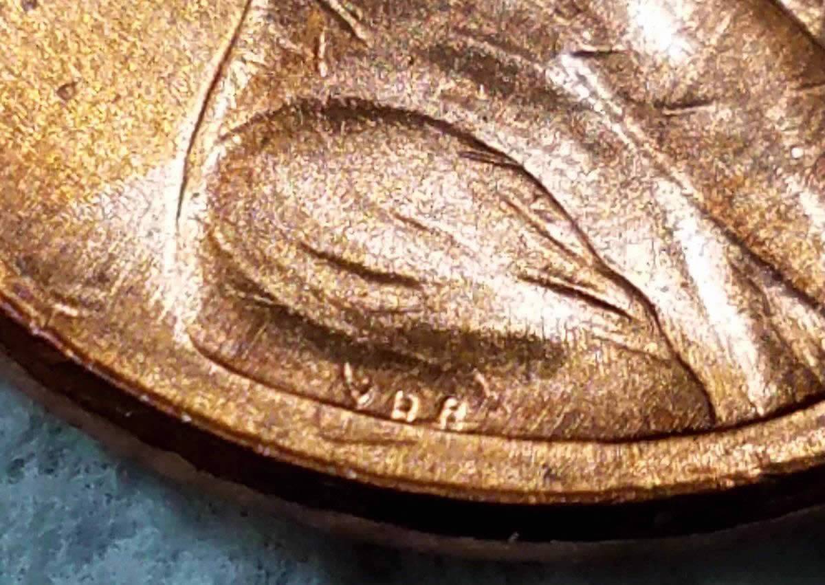 2004-P-Lincoln-Split-Planchet-Top-Of-United-On-The-Reverse?